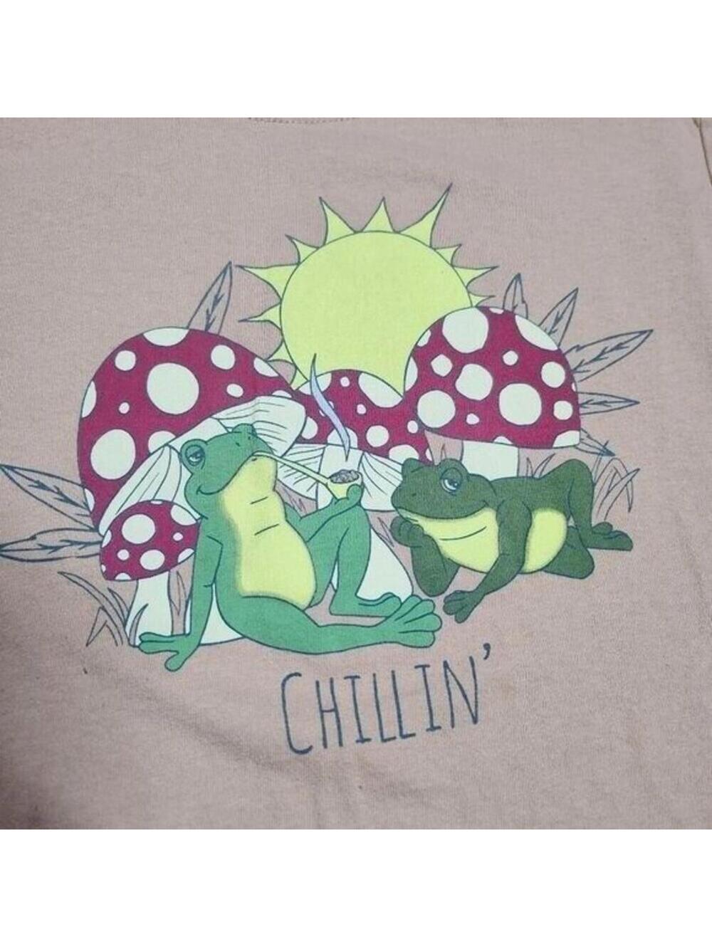Cozy 'Chillin' Graphic T-Shirt with Frogs & Mushrooms Small Spencers